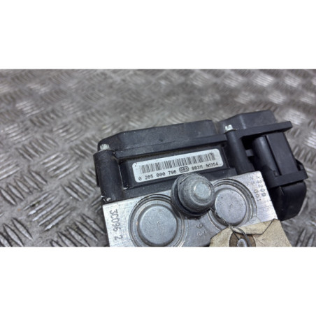 Bloc ABS (freins anti-blocage) OPEL CORSA D