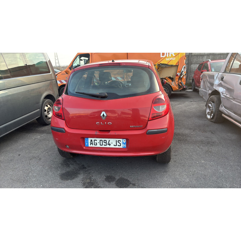 Pivot de moyeu avant droit RENAULT CLIO 3 Photo n°10