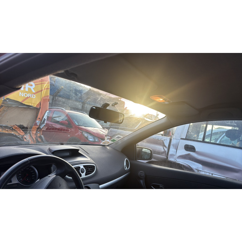 Pivot de moyeu avant droit RENAULT CLIO 3 Photo n°18