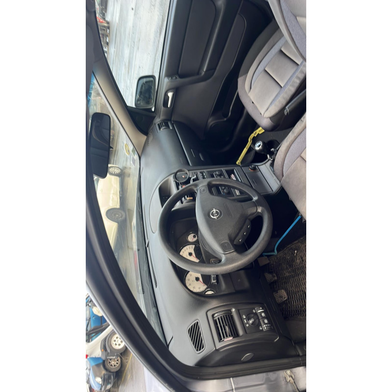 Porte avant gauche OPEL ASTRA G Photo n°19