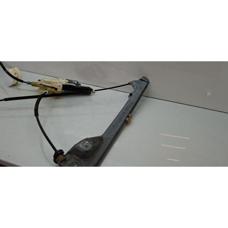 Leve vitre electrique avant gauche RENAULT LAGUNA 3 Photo n°5