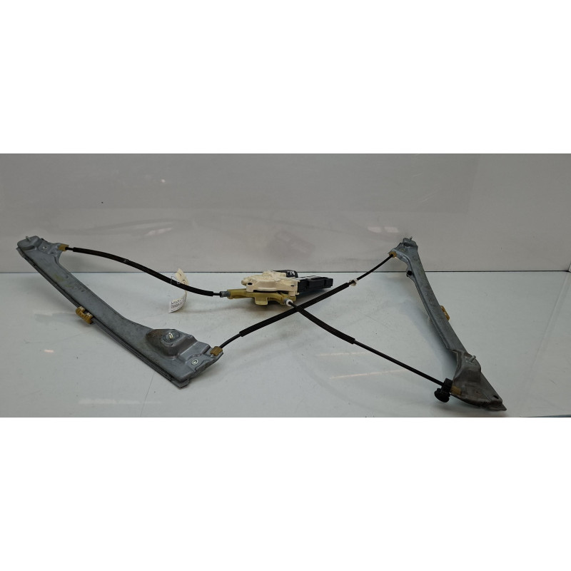 Leve vitre electrique avant gauche RENAULT LAGUNA 3 Photo n°8