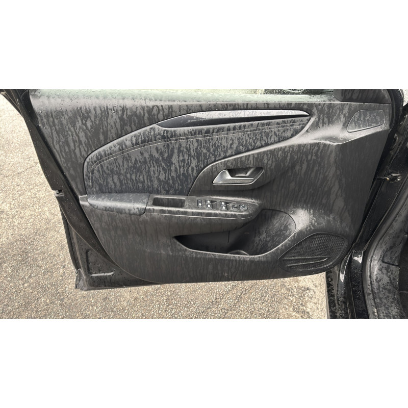 Bouton de coffre OPEL CORSA F Photo n°14