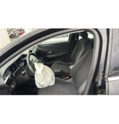 Bouton de coffre OPEL CORSA F