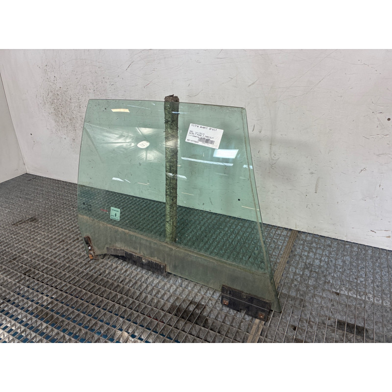 Vitre avant droit OPEL ASTRA F Photo n°3