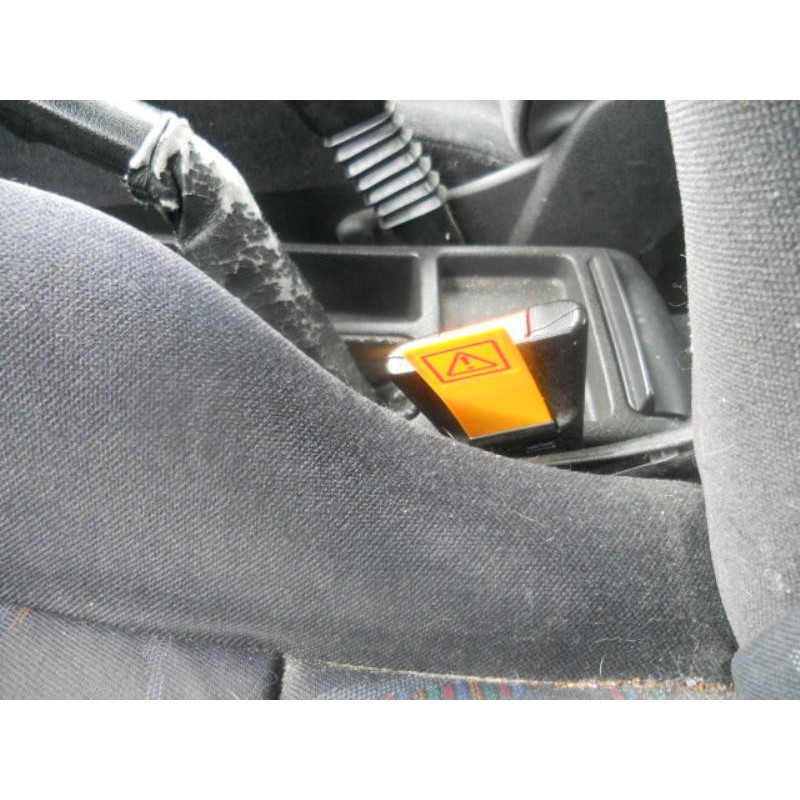 Vitre avant droit OPEL ASTRA F Photo n°11