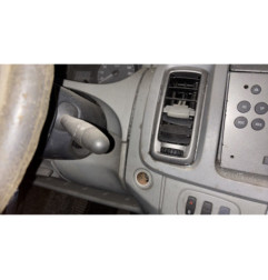 Calculateur moteur OPEL VIVARO 1