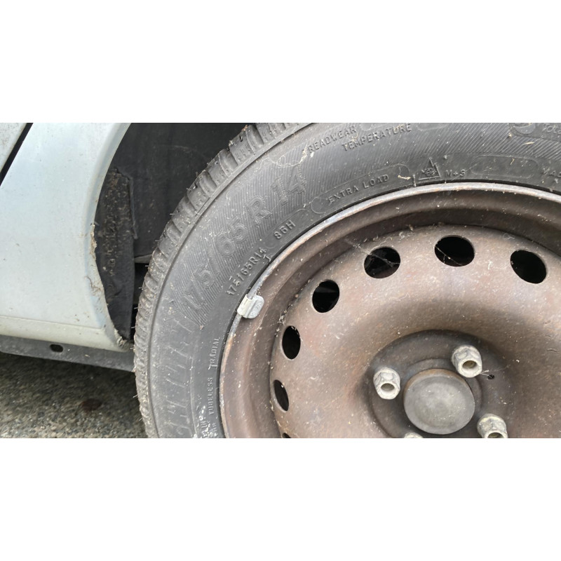 Trappe d'essence RENAULT CLIO 2 Photo n°13