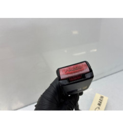 Attache ceinture avant gauche PEUGEOT 308 1