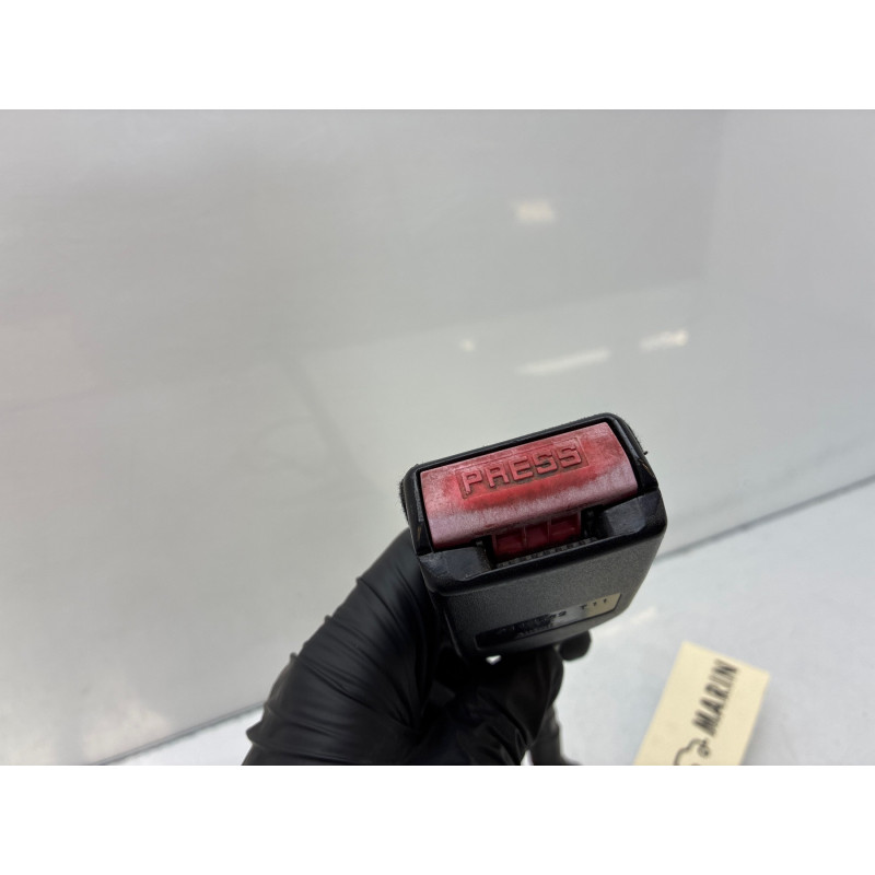 Attache ceinture avant gauche PEUGEOT 308 1 Photo n°4