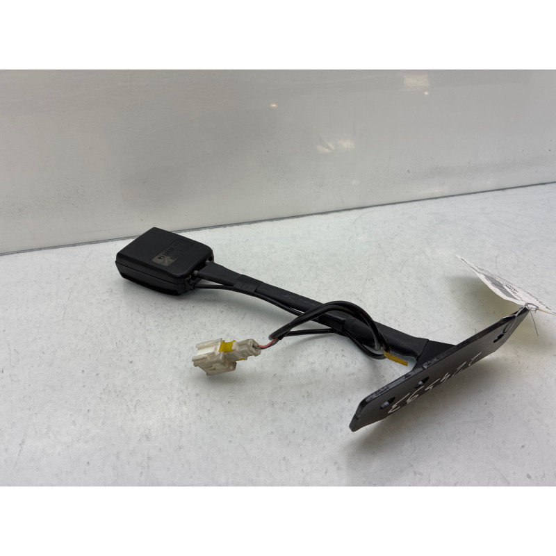 Attache ceinture avant gauche PEUGEOT 308 1 Photo n°6