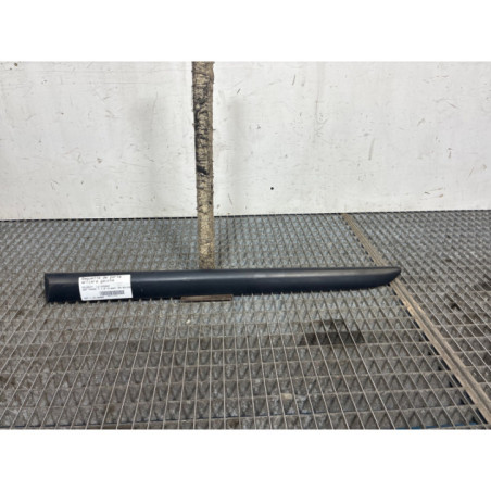 Baguette de porte arriere gauche  PEUGEOT 207