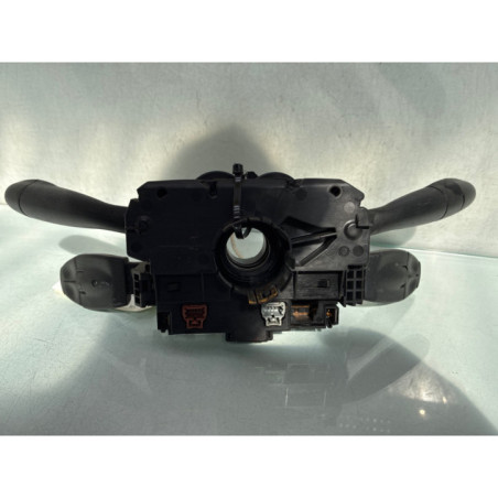 Com (Bloc Contacteur Tournant+Commodo Essuie Glace+Commodo Phare) CITROEN C3 1