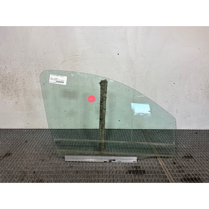 Vitre avant droit OPEL COMBO C Photo n°3