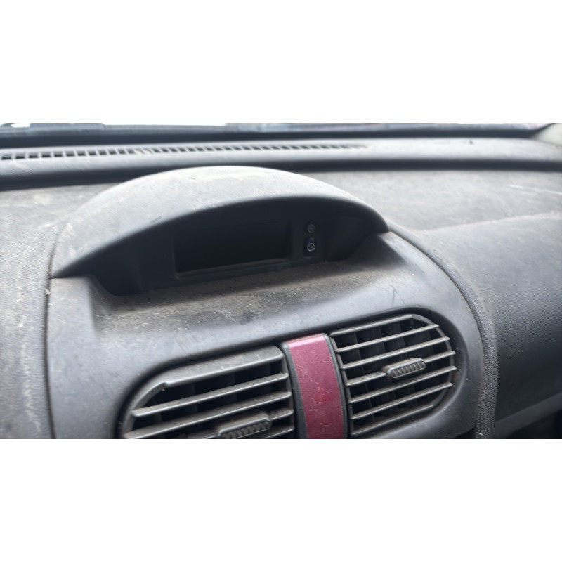 Vitre avant droit OPEL COMBO C Photo n°19