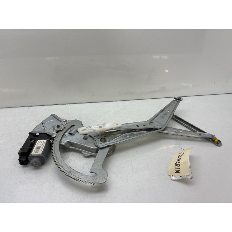 Leve vitre electrique avant gauche OPEL MERIVA A Photo n°1