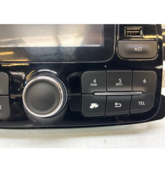 Autoradio d'origine RENAULT CAPTUR 1