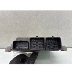 Calculateur moteur PEUGEOT 308 1 Photo n°1