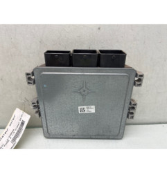 Calculateur moteur PEUGEOT 308 1