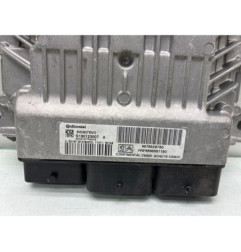 Calculateur moteur PEUGEOT 308 1