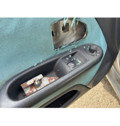 Trappe d'essence RENAULT CLIO 2