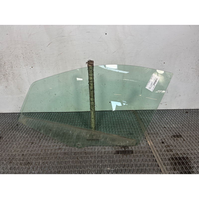 Vitre avant gauche FIAT PANDA 2 Photo n°3